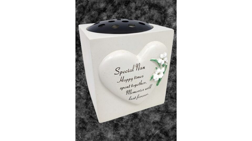 Nan Grave Vase Heart &amp; Flower Memorial Pot Cream Loving Memory Tribute Cream