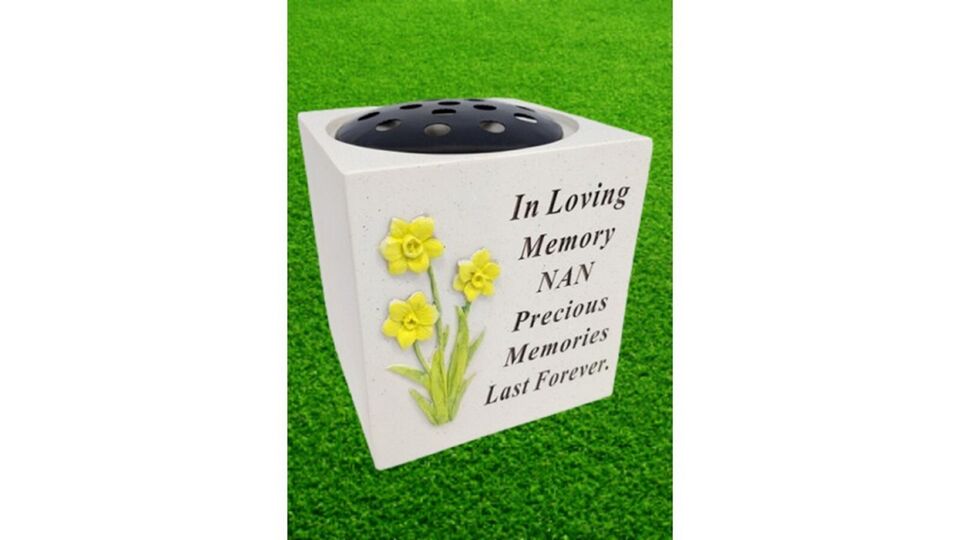 Nan Grave Vase Daffodil Flower Memorial Pot Cream Loving Memory Tribute